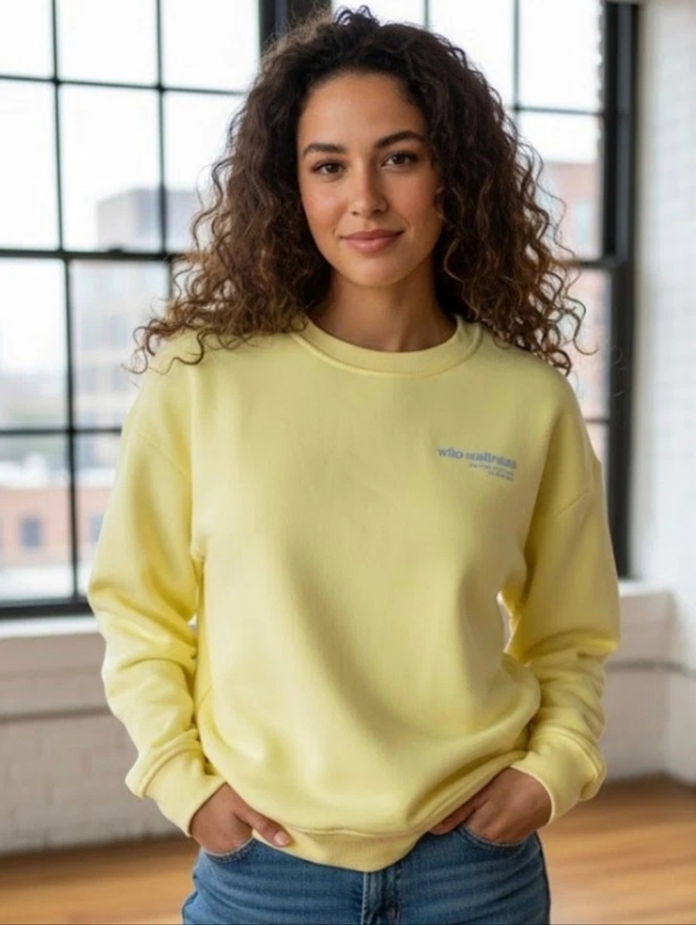 Crewneck Sweatshirt - Light Yellow